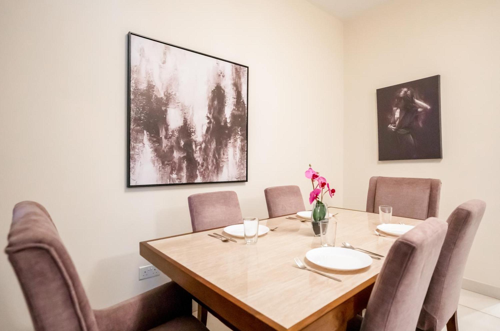 Vacay Lettings - Loft Downtown Dubai Villa Bagian luar foto