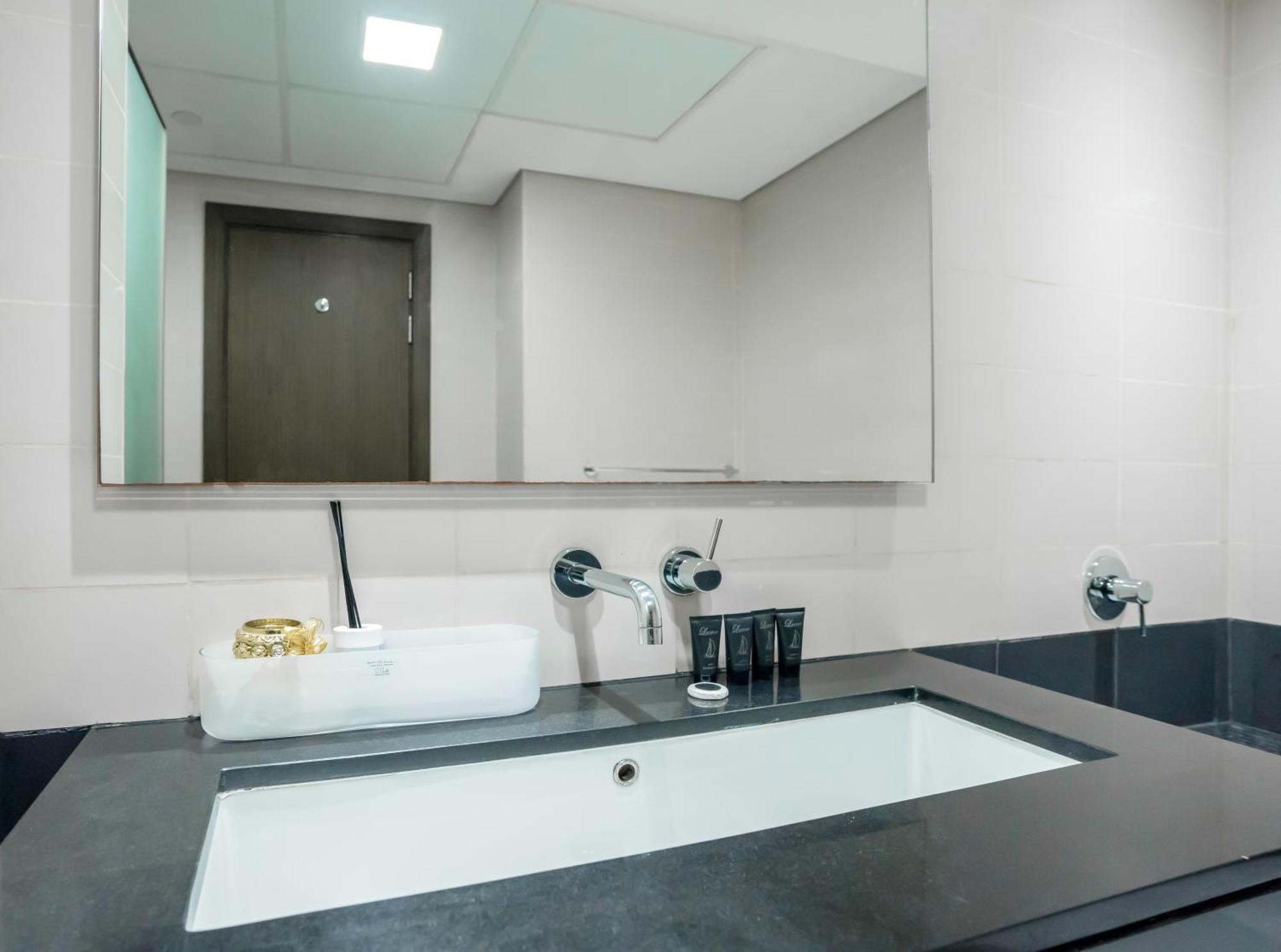 Vacay Lettings - Loft Downtown Dubai Villa Bagian luar foto